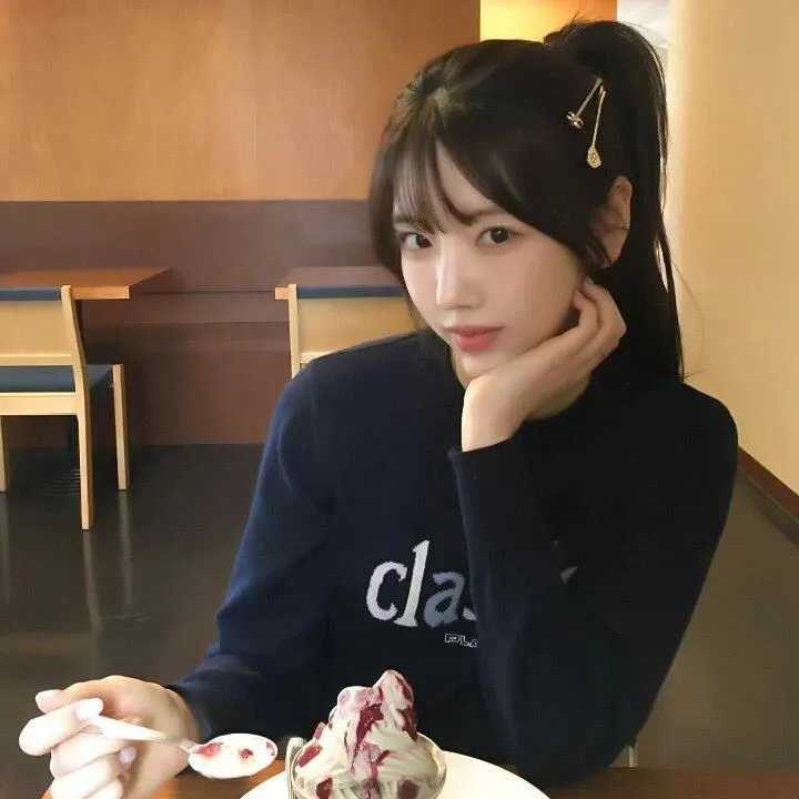 樱花树下的时间胶囊